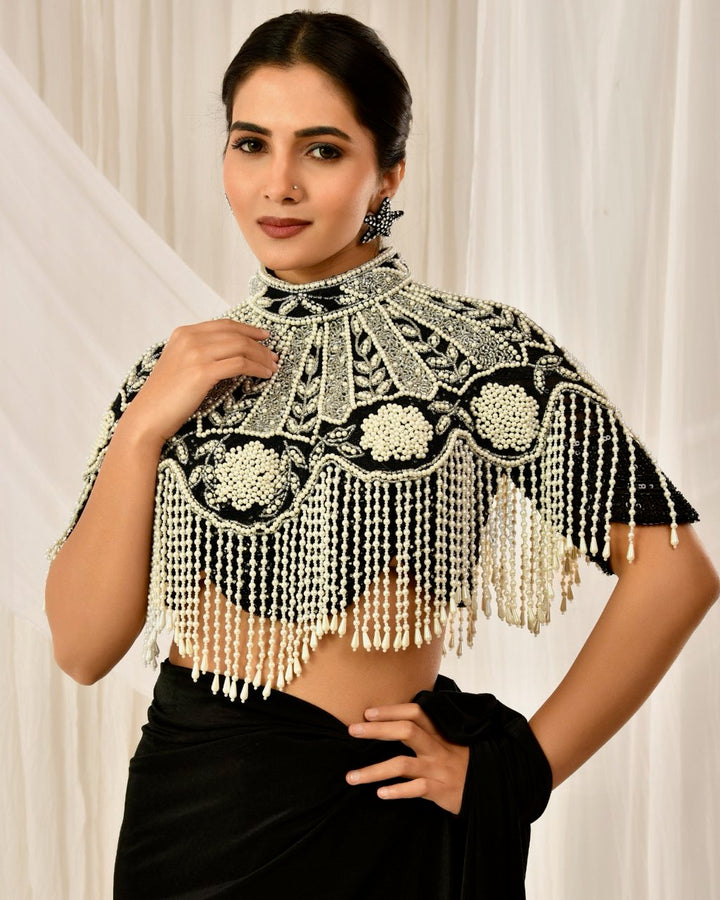 Black and White Spider Pearl Cape