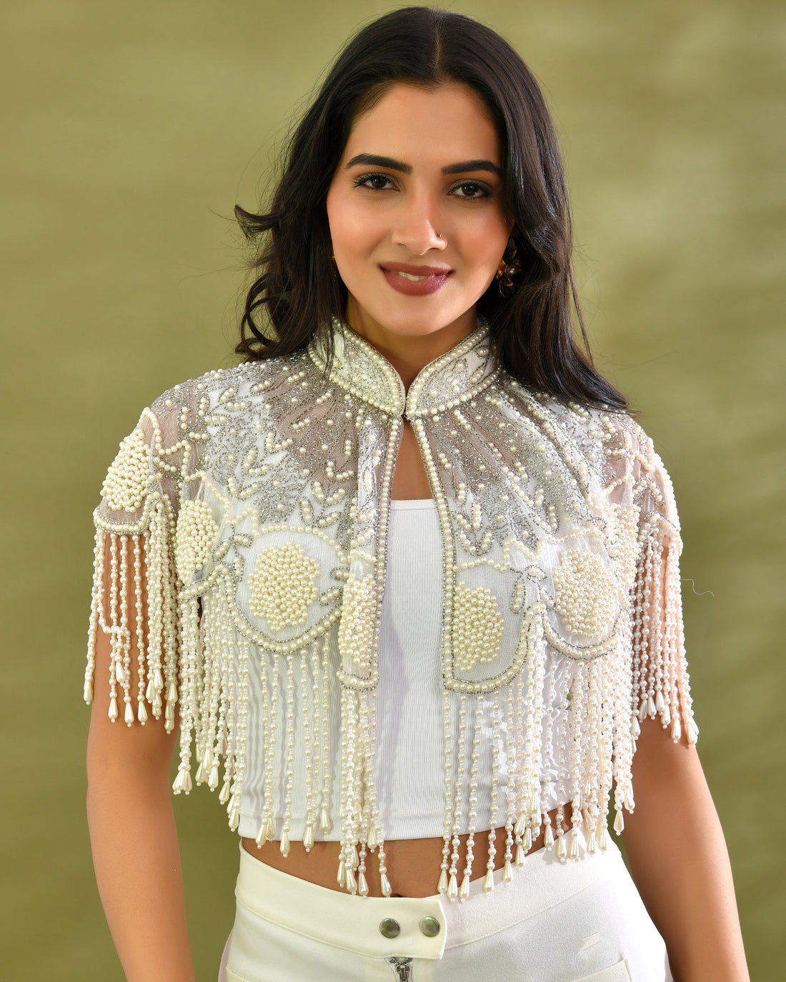 Swan pearl short cape