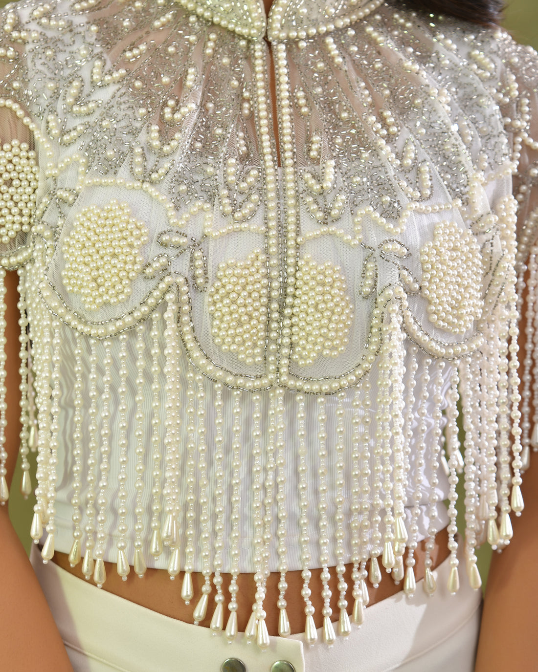Swan pearl short cape