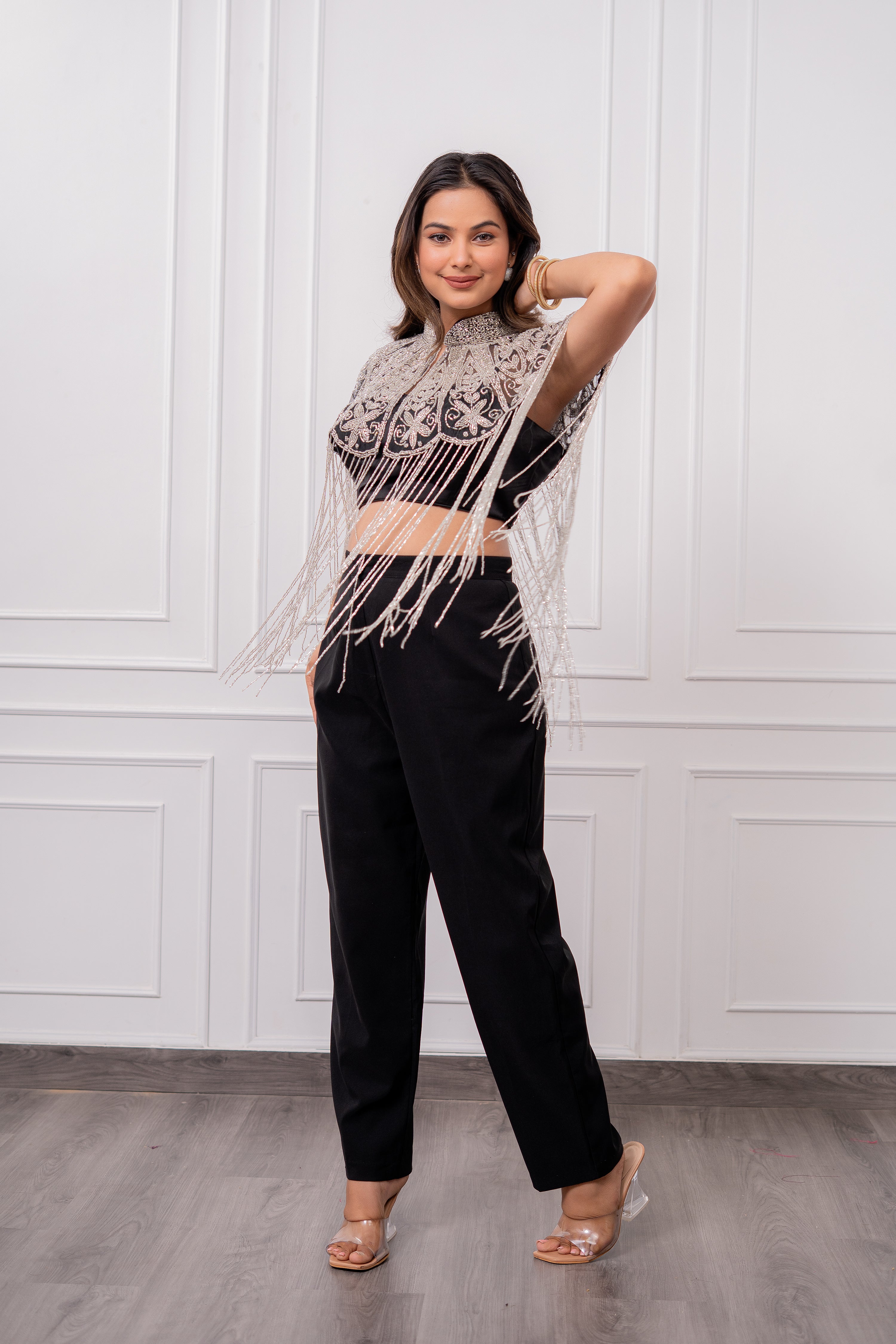 Silver Mirage Tubelight Cape