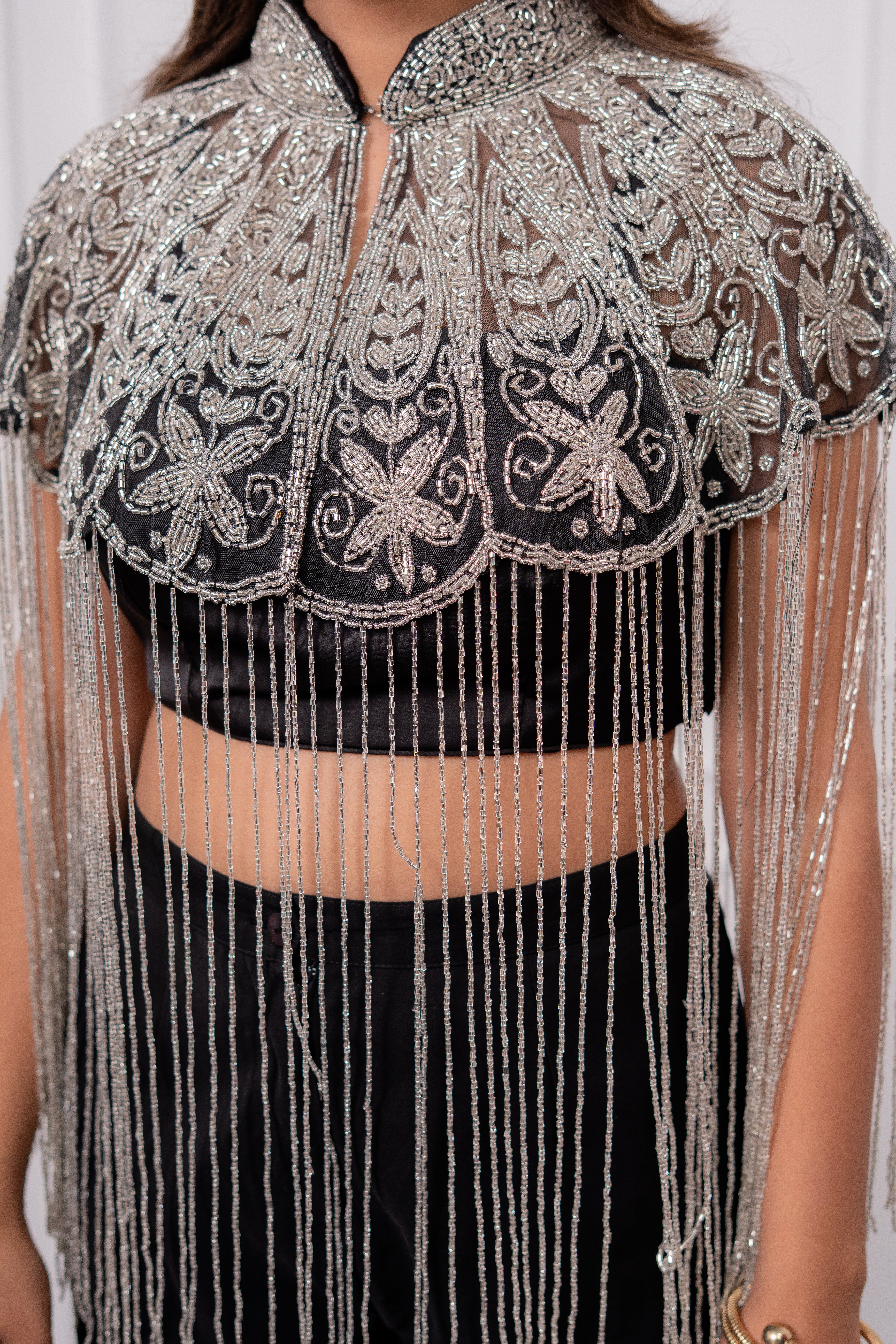 Silver Mirage Tubelight Cape