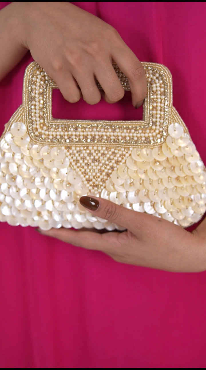 Pearl shell bag