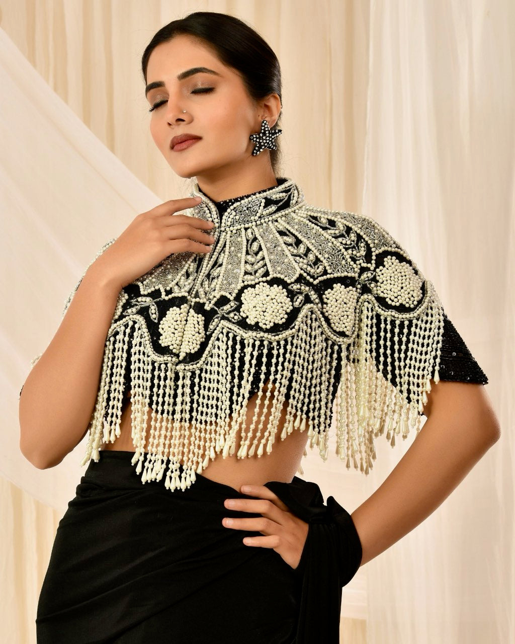 Black and White Spider Pearl Cape